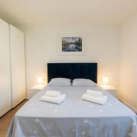 Martha's Oliveyard Weißenburg