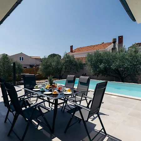 Vila Martha's Oliveyard Biograd Na Moru